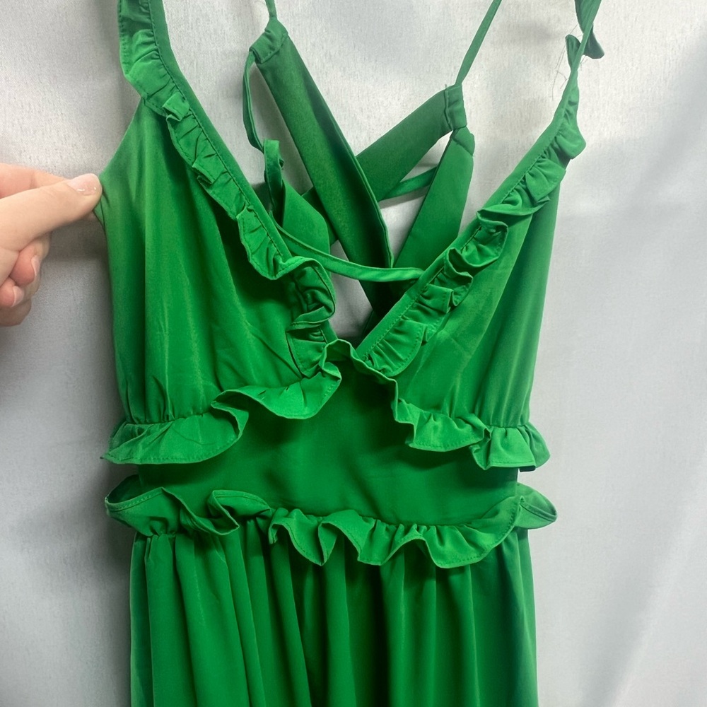 Endless Rose Women's Open Back Ruffle Green Maxi Dress Resortwear Medium New - Picture 7 of 8